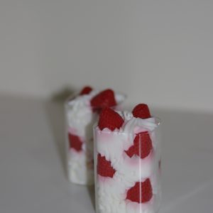 Strawberry candles that are strawberry scented. Made with soy wax, bee wax and a cotton wick that burns for a long time.